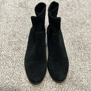 Valdini Black waterproof slip on boots size 9